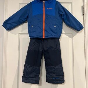 Columbia Snow Suit. Blue 3T. Jacket and bib.